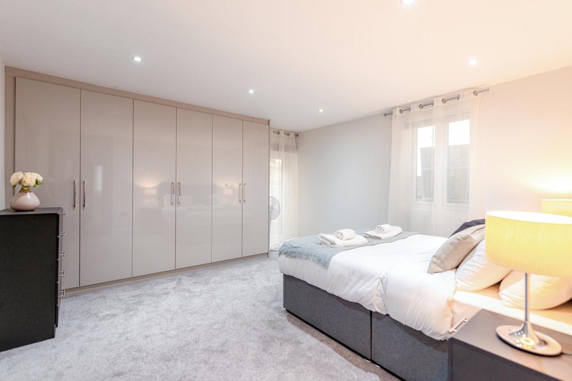 Ealing Residency Aparthotel London Exterior photo